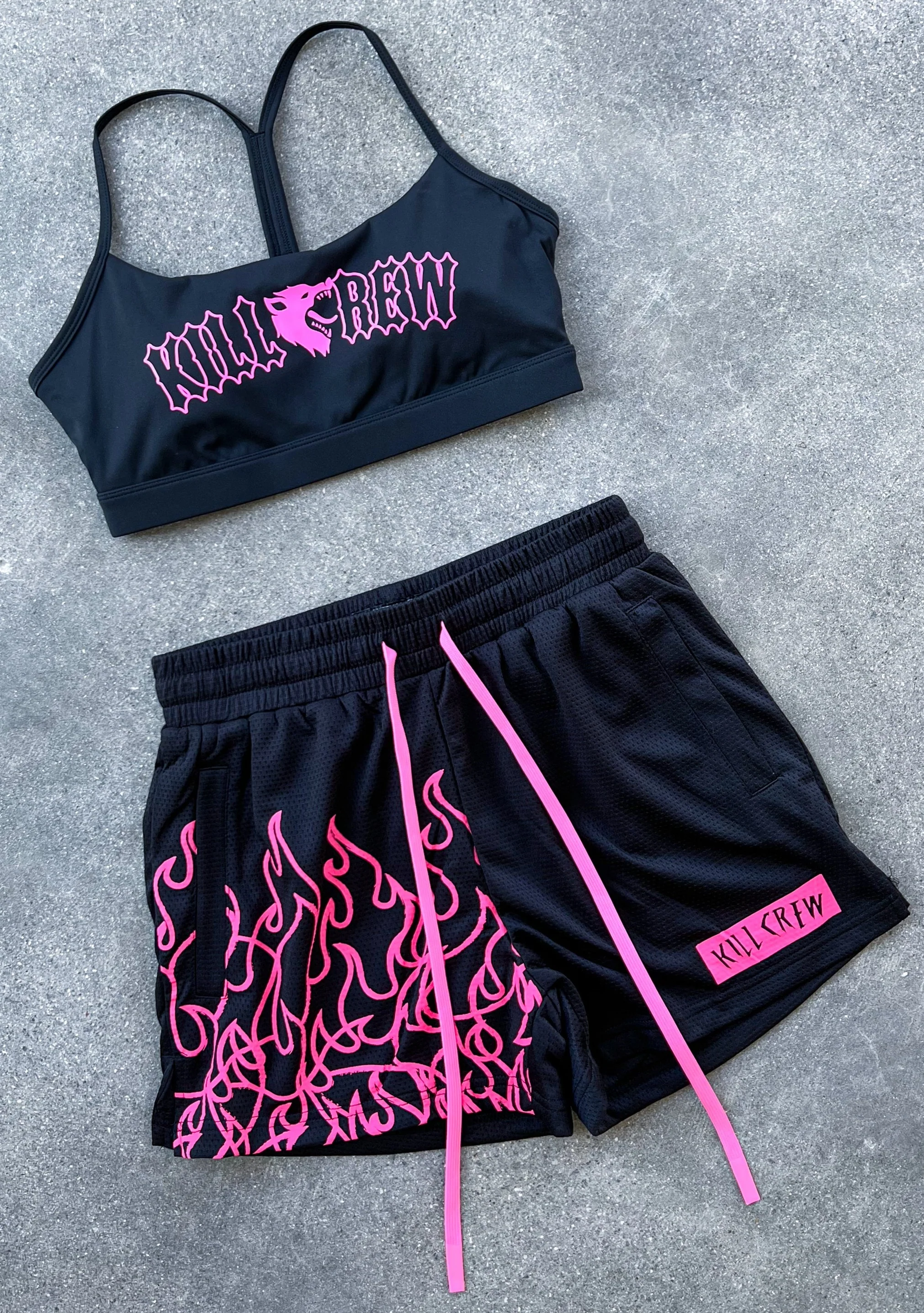 CLASSIC SPORTS BRA - BLACK / PINK - Image 4