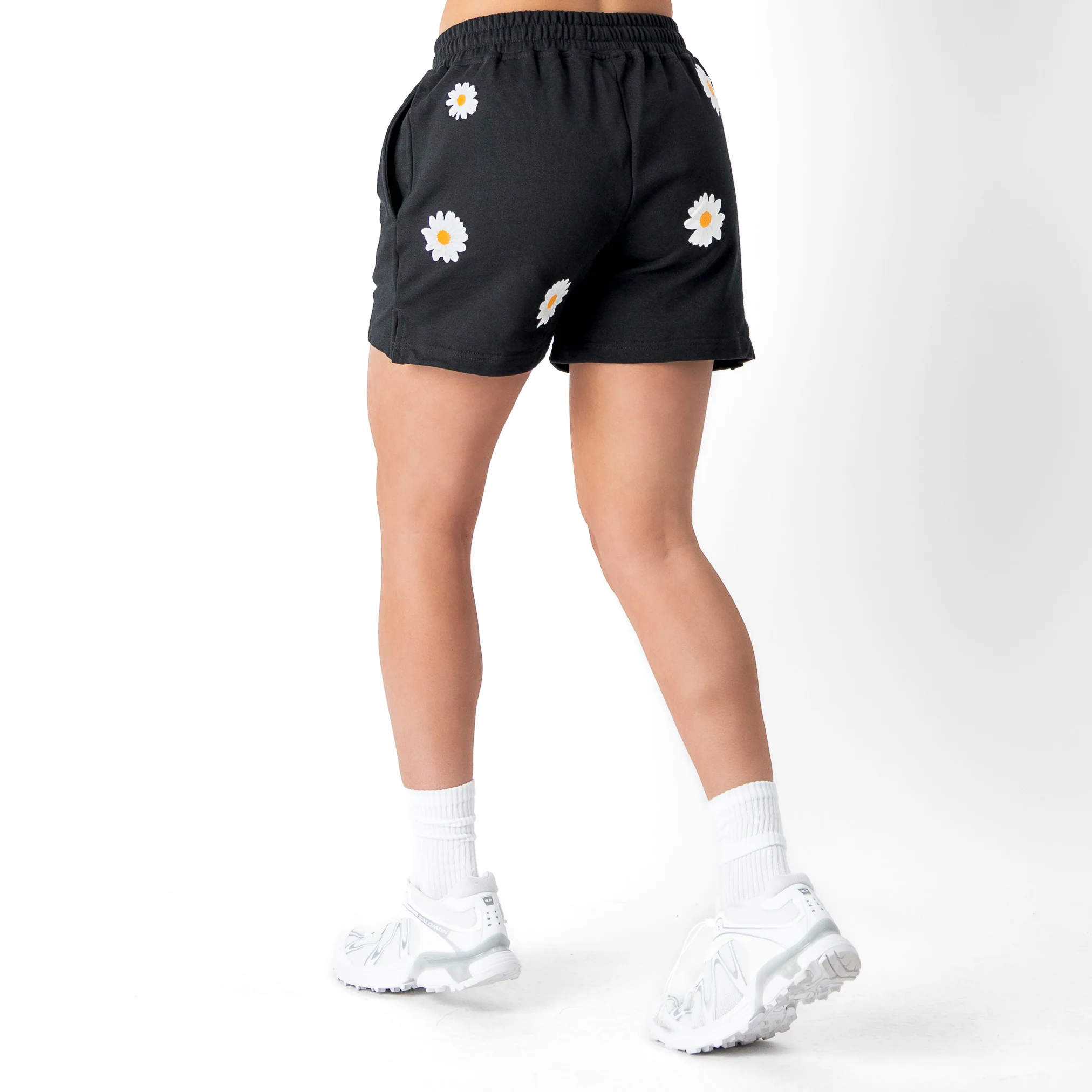 COTTON SHORTS (MID THIGH CUT) DAISY - BLACK - Image 6