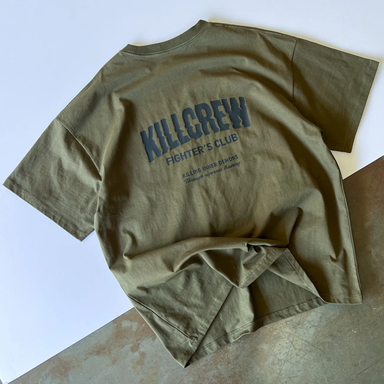 RELAXED FIT RIGOROUS TRAINING T-SHIRT - OLIVE / BLACK - Image 3