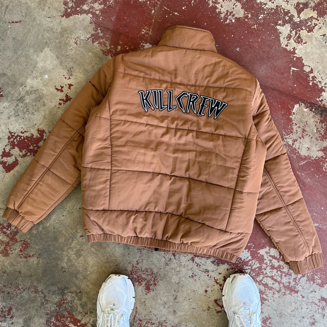 WOLF PUFFER JACKET - BROWN / WHITE - Image 3